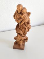 Handgeschnitzte Holzfigur – Mutter mit Kind – 20 cm
